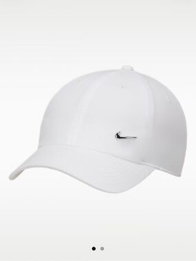 Nike White Baseball Cap with Silver Swoosh